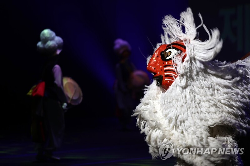 과거가 현재로 흘러들다…2022 전주세계소리축제 개막(종합)