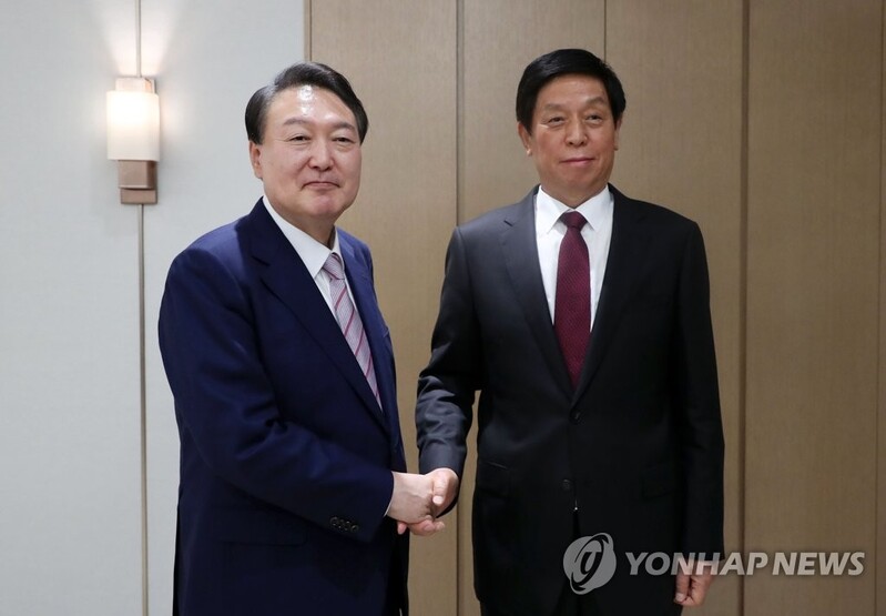 (4th LD) Yoon invites Chinese leader Xi to visit S. Korea