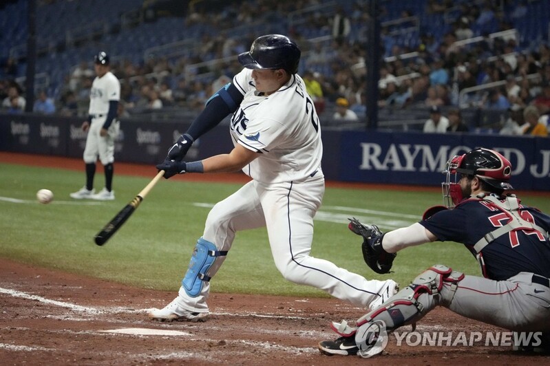 최지만, 볼넷 출루 후 쐐기 득점…두 경기 연속 무안타