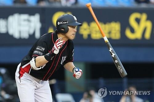 Ex-batting champion, ageless slugger among honorable mentions for KBO's anniversary team