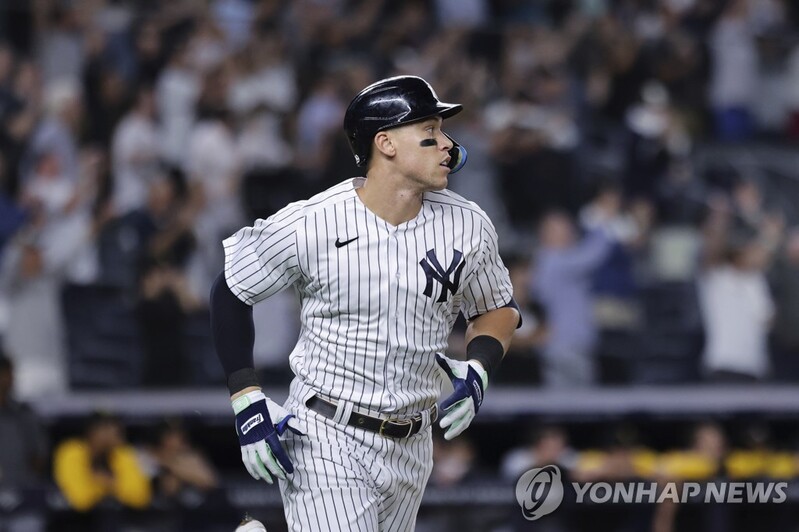 인종차별·약물로 얼룩진 MLB 홈런사 '깨끗한' 저지가 다시 썼다