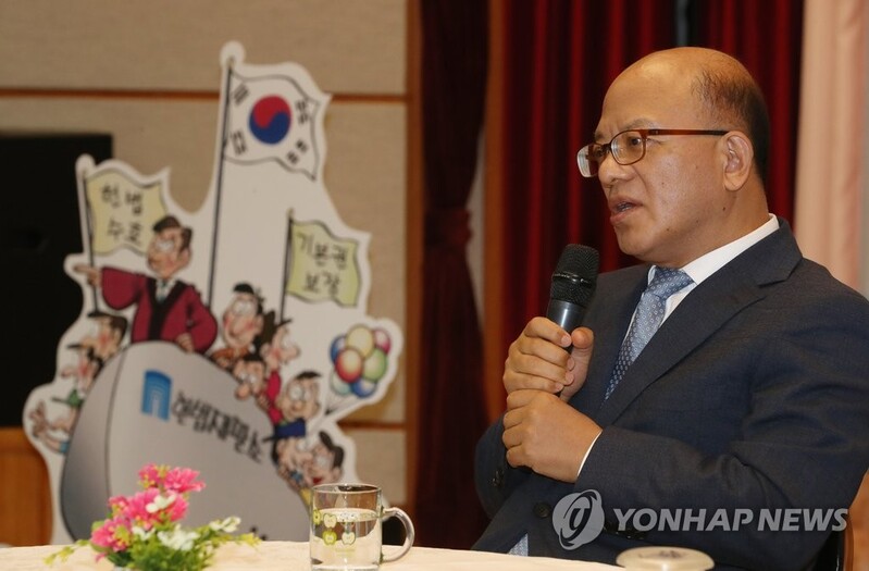 통진당 해산에 박근혜 탄핵까지…박한철 전 소장이 말하는 헌법