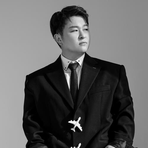 포항대 음악회서 노래 부르던 허각 취객에게 봉변