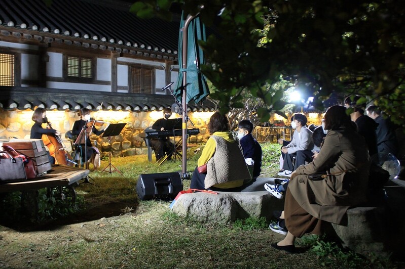 밤에도 빛나는 경주…교촌한옥마을 일원서 문화재 야행