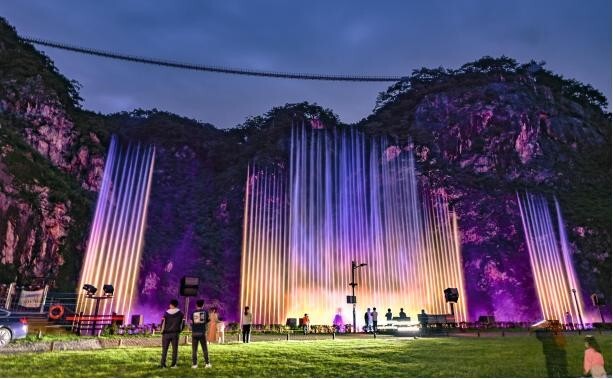 원주 간현관광지 야간코스 '나오라쇼' 10월 한 달 무료 관람