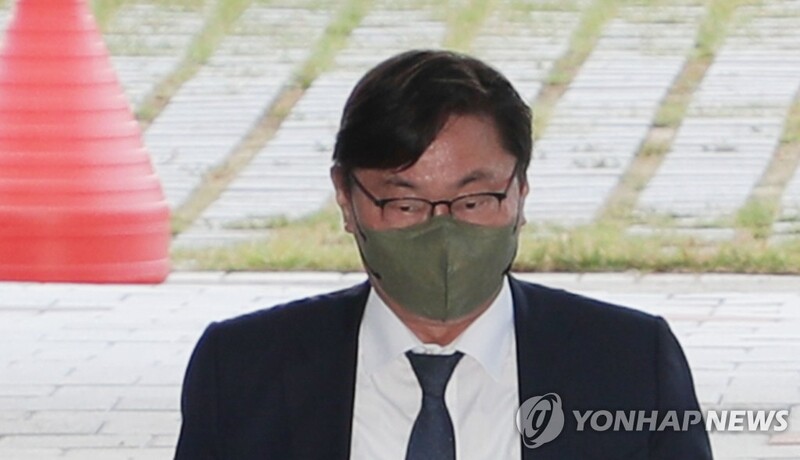 Ex-Vice Gyeonggi governor arrested over bribery charges involving underwear maker