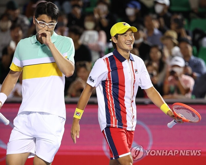 (LEAD) Ex-Australian Open semifinalist Chung Hyeon ends 2-year absence with doubles victory