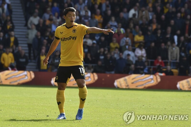 황희찬 내전근 부상으로 2일 웨스트햄전 결장…구단 공식 발표