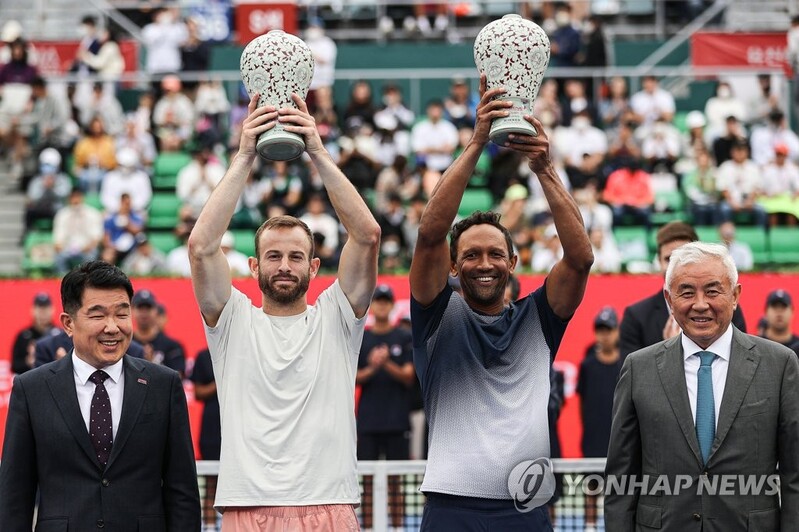 Lammons, Klaasen win doubles title at ATP Korea Open
