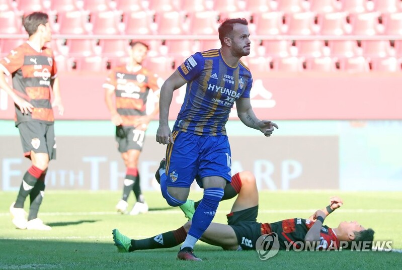 (2nd LD) Ulsan's K League 1 title celebrations on hold following draw, Jeonbuk's victory