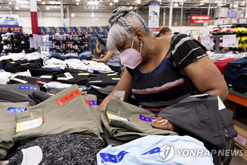 美 9월 소매판매, 전월과 동일…인플레·금리인상에 소비둔화