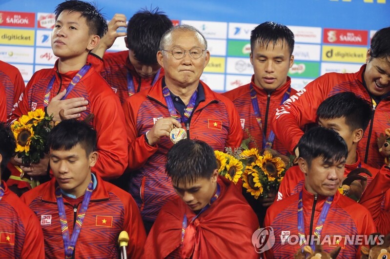 S. Korean Park Hang-seo to end 5-year coaching stint with Vietnam nat'l team