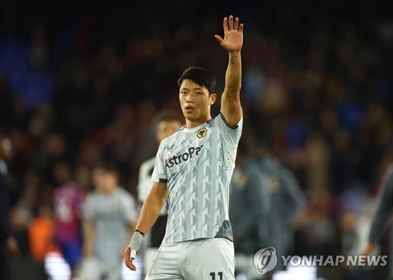 '황희찬 교체출전' 울버햄프턴, C팰리스에 1-2 역전패…17위로