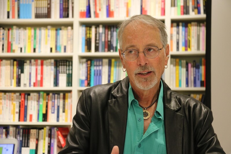 [인터뷰] 샘 리처드 "BTS 입대 결정, 잘한 일…공동체지향적 도덕관"