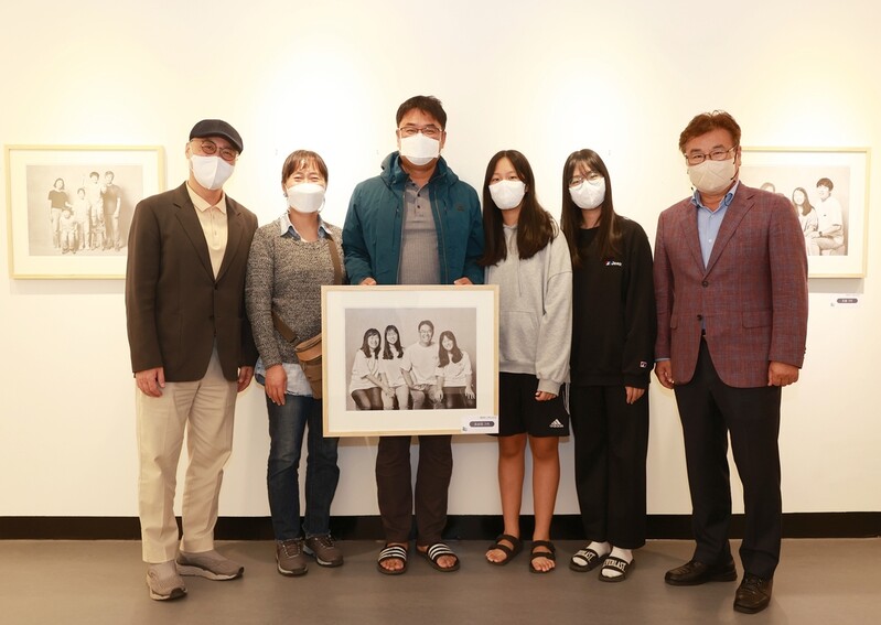 영월지역 48가족 148명 촬영한 '행복한 가족사진'