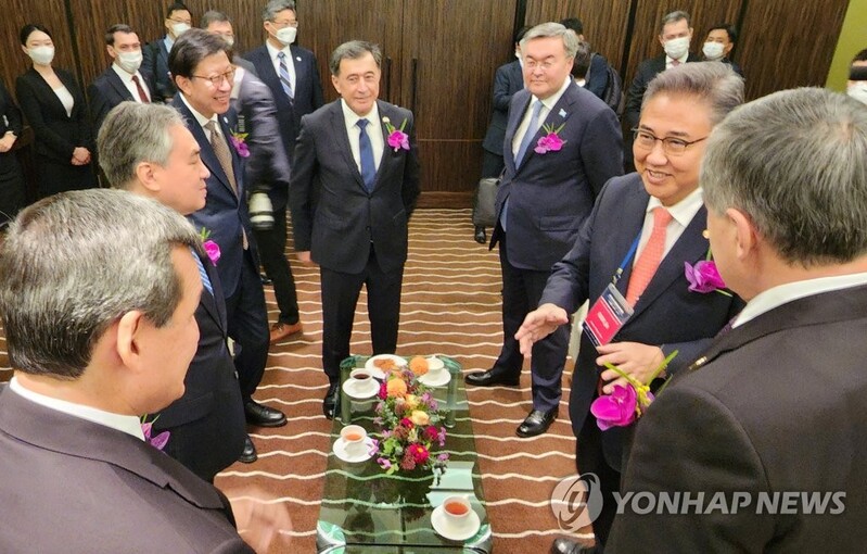 S. Korea, 5 Central Asian nations discuss cooperation on 30th anniversary of diplomatic relations