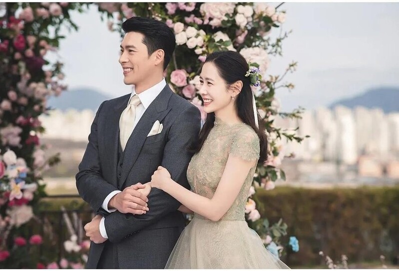 Actress Son Ye-jin expecting baby in December