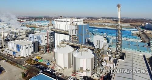 (2nd LD) LX International posts solid profit growth in Q3 on higher commodity prices, currency