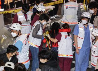 [Moment to Focus] Halloween stampede in Seoul's Itaewon