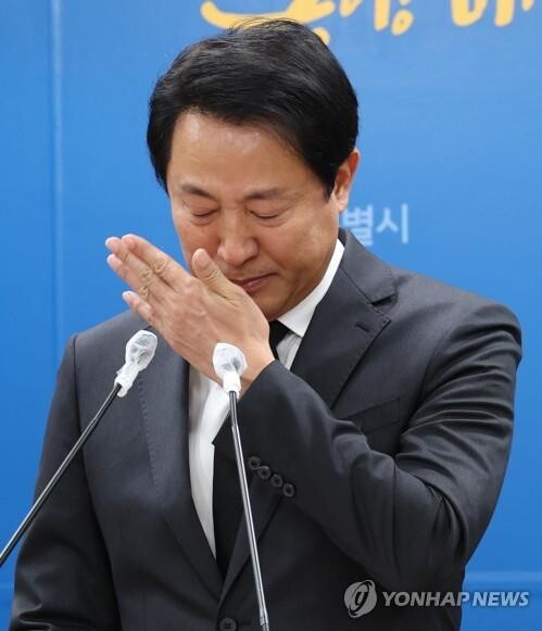 Seoul mayor apologizes over Itaewon disaster
