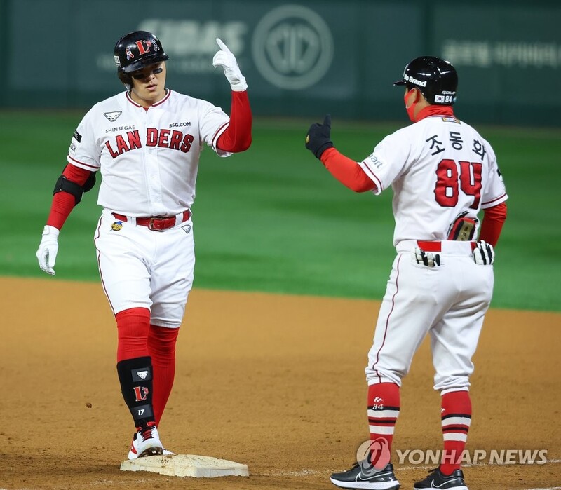 Ex-MLB veteran Choo Shin-soo willing to play hurt in 1st KBO postseason