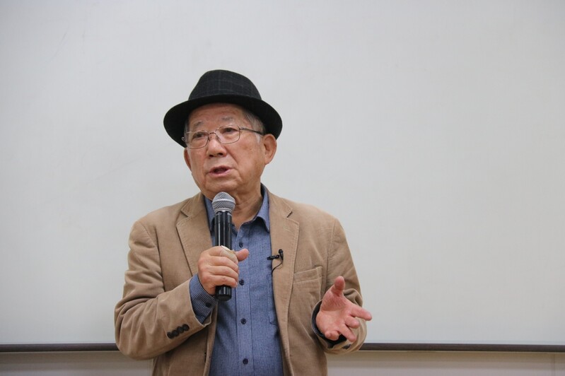 "미안하오"로 시작한 77세 노시인 나태주의 강연