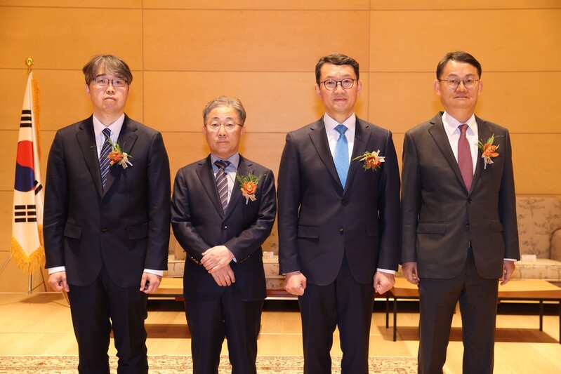 부산서 18회 경암상 시상식…상금 2억원·상패 수여