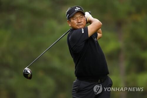 최경주, PGA 챔피언스투어 상금 19위로 시즌 마감
