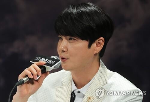Shinhwa's Shin Hye-sung referred to prosecution for refusing breathalyzer test