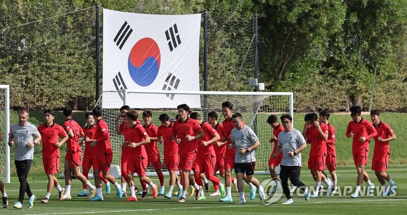 [월드컵] 포브스 "카타르 대회 개최 투자비용만 무려 303조원"