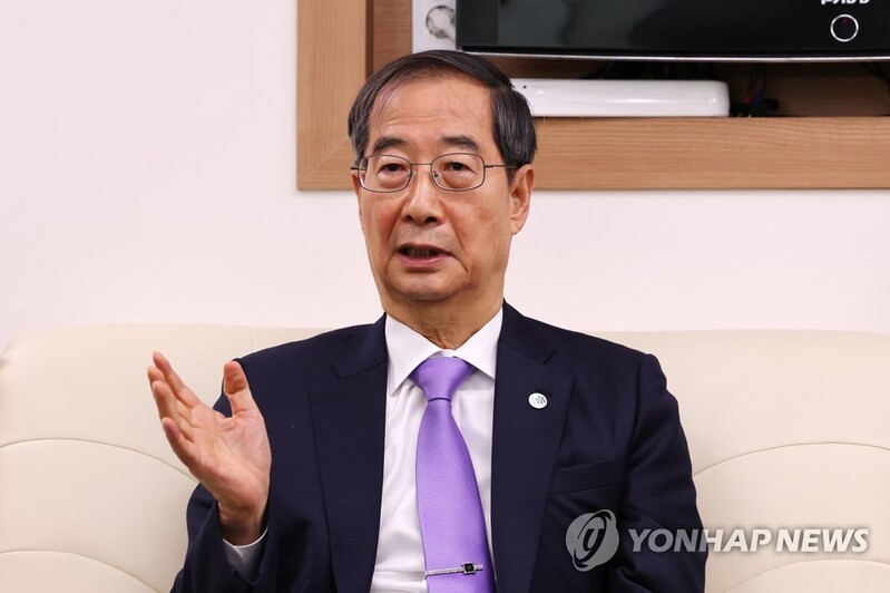 PM departs for Bangkok to attend APEC summit