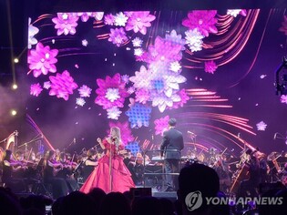 Jo Sumi holds concert in Hong Kong in three years