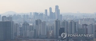 Number of comprehensive real estate taxpayers above 1 mln for 1st time