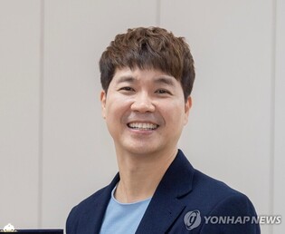 Park Soo-hong getting married next month