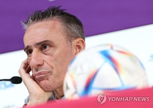 (World Cup) S. Korea coach reflects on relationship with fans built on 'mutual respect'
