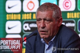 [월드컵] '16강 확정' 포르투갈 감독 "한국전 큰 변화 없다…조 1위 목표"
