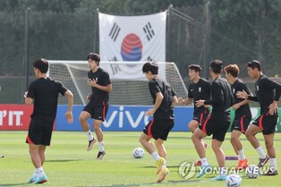 (World Cup) Injured defender returns to training on eve of must-win match