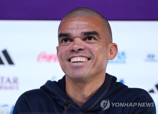 (World Cup) Veteran Portugal defender wary of fast, organized S. Korea