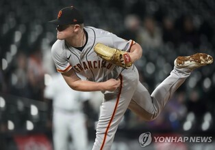 MLB 웨브, 2023 WBC 미국 선발진 합류…마무리 프레슬리도