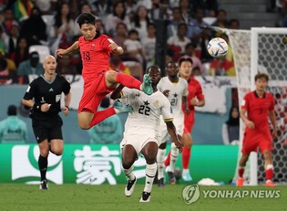 (World Cup) Midfielder Lee Kang-in to start, injured defender Kim Min-jae out vs. Portugal