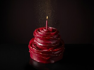 한쪽은 플렉스, 한쪽은 가성비…크리스마스 케이크도 '양극화'