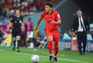 [Moment to Focus] Hwang Hee-chan comes on ground