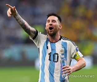 [월드컵] '첫 우승 도전' 메시, 토너먼트 무득점 징크스 1천경기만에 깼다