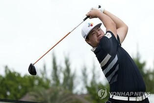 최종일 힘 낸 임성재, 우즈 초청 대회 공동 8위…'호블란 2연패'