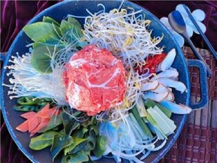 고성 해물·한우 듬뿍…경남 고성군-음식점 새 메뉴 개발 판매