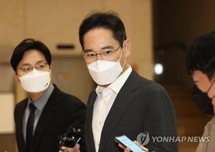 Samsung leader Lee visits Barakah nuclear power plant in UAE