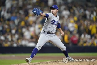 MLB 텍사스, 왼손 선발 투수 히니와 2년 계약 합의