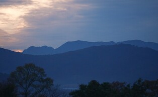 '부처님 누워계신 듯' 철원 주상절리길서 보이는 와불 능선 눈길