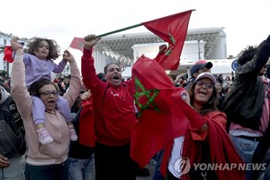 [월드컵] 모로코 4강행에 아랍·아프리카 감격 "우승까지 가자"