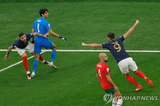 [월드컵] 프랑스, 모로코 2-0 제압…아르헨티나와 결승 격돌
